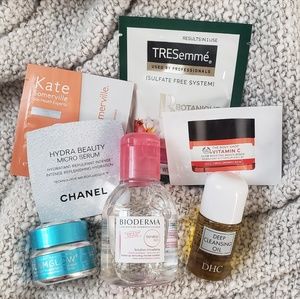 Small lot of beauty samples
